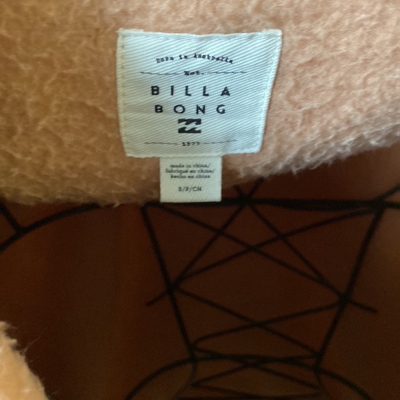 Billabong faux fur jacket. BNWT - Picture 3 of 9